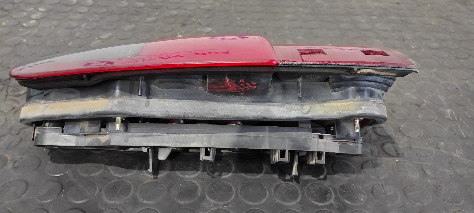 PILOTO TRASERO IZQUIERDO SEAT CORDOBA BERLINA (6K2) - vista 7