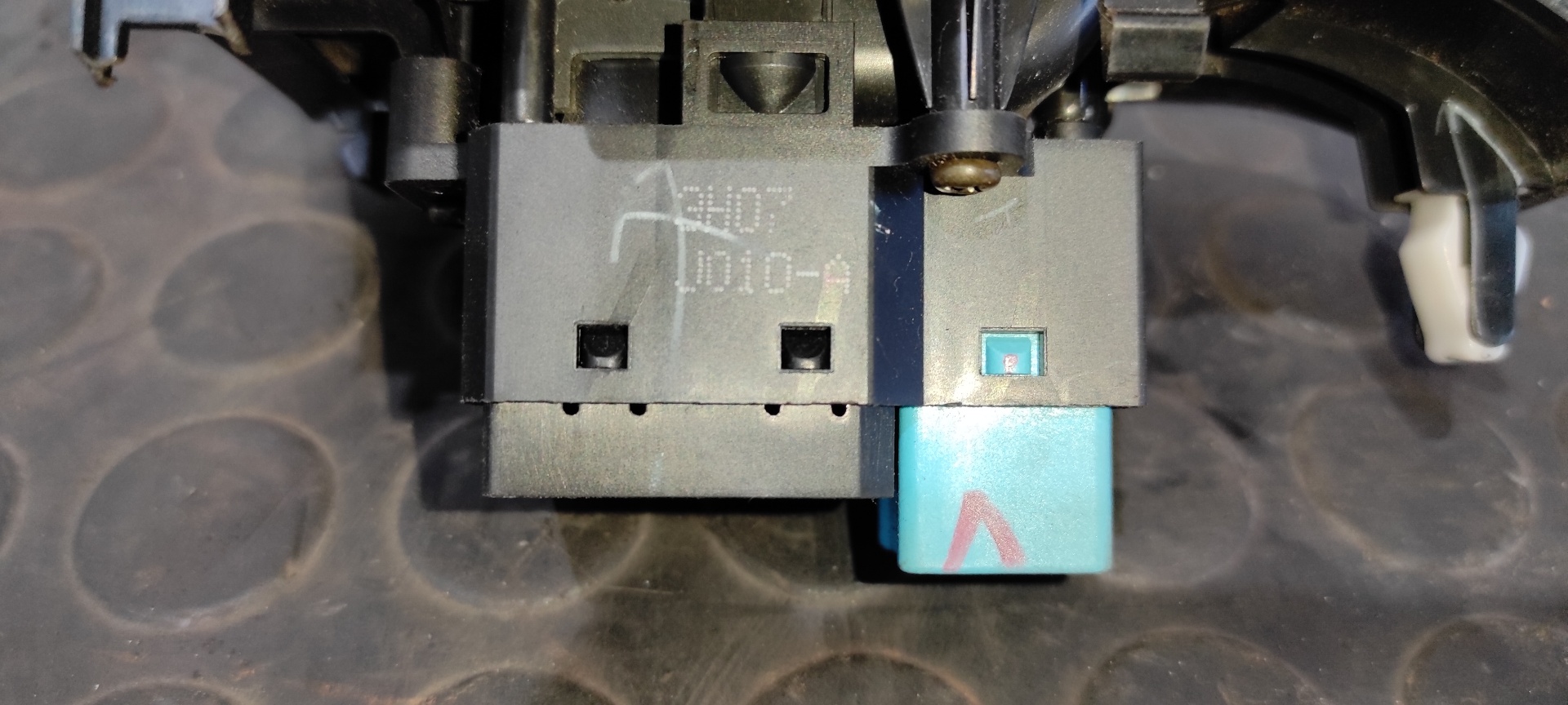 MANDO ELEVALUNAS TRASERO IZQUIERDO HONDA ACCORD BERLINA (CL/CN) - vista 6