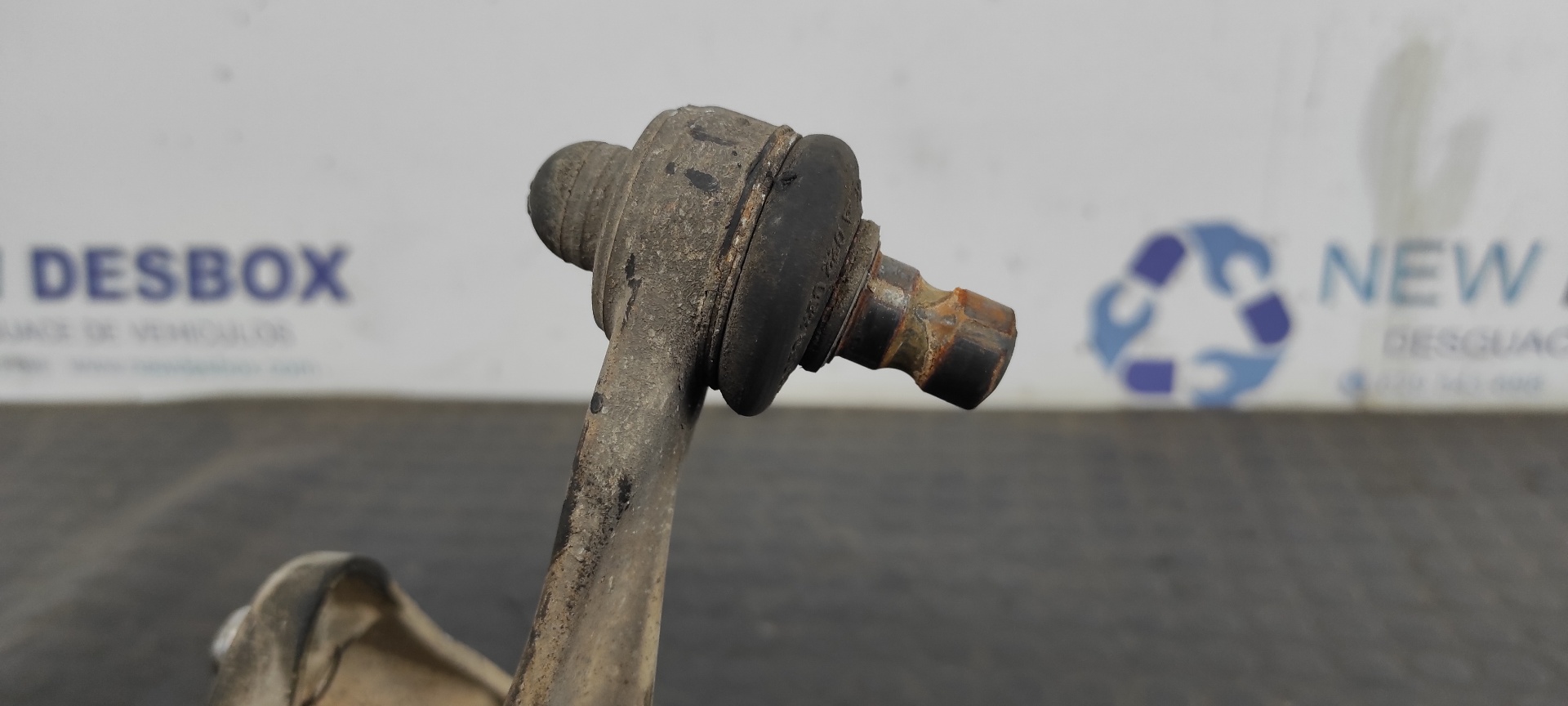 AMORTIGUADOR DELANTERO DERECHO VOLKSWAGEN PASSAT BERLINA (3B3) - vista 3