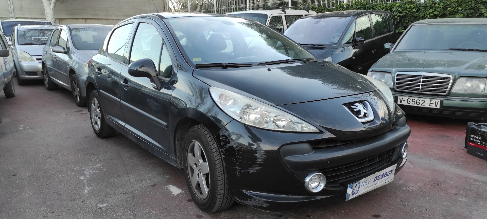 PEUGEOT 207