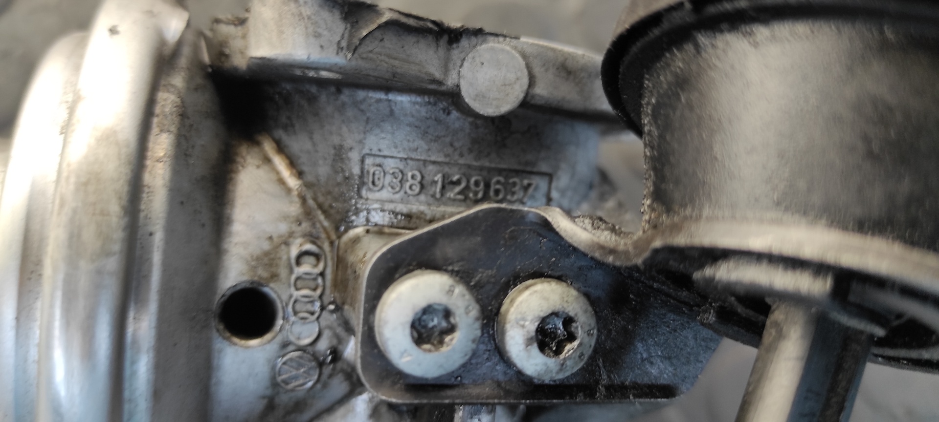 VALVULA EGR VOLKSWAGEN PASSAT BERLINA (3B3) - vista 8