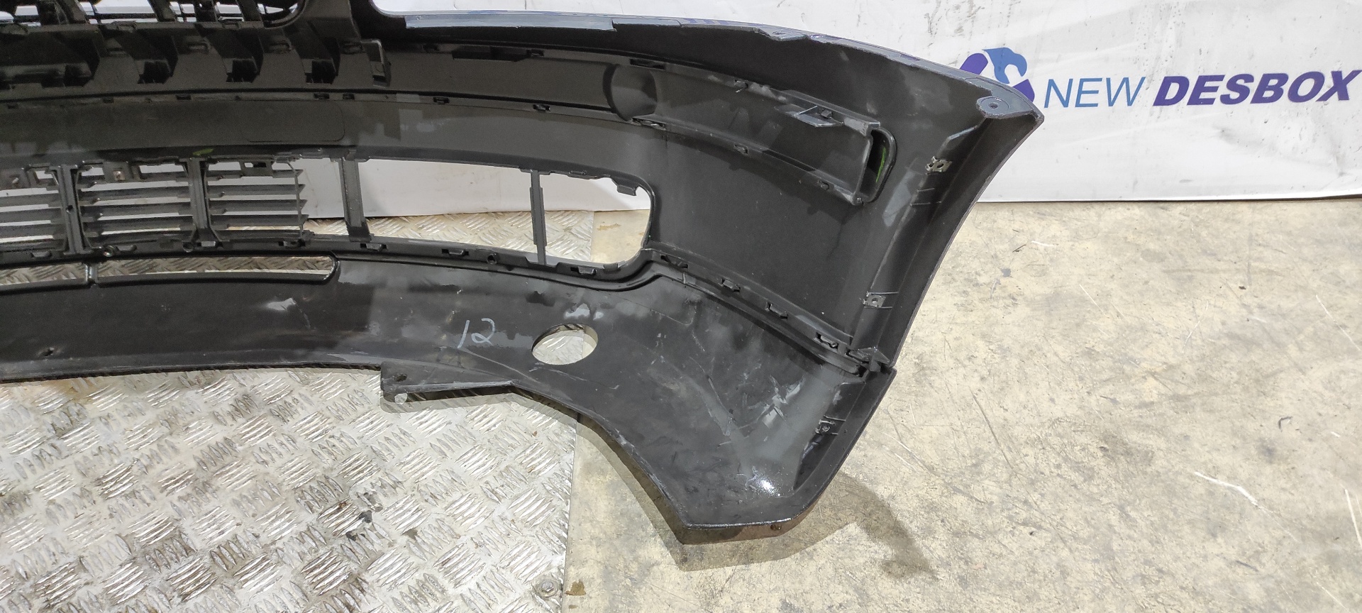 PARAGOLPES DELANTERO VOLKSWAGEN PASSAT BERLINA (3B3) - vista 2