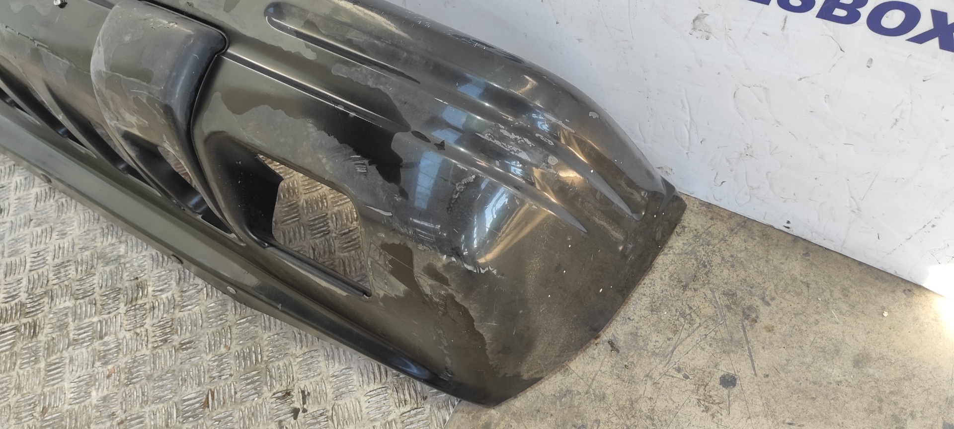 PARAGOLPES DELANTERO CHRYSLER JEEP CHEROKEE (J) - vista 3