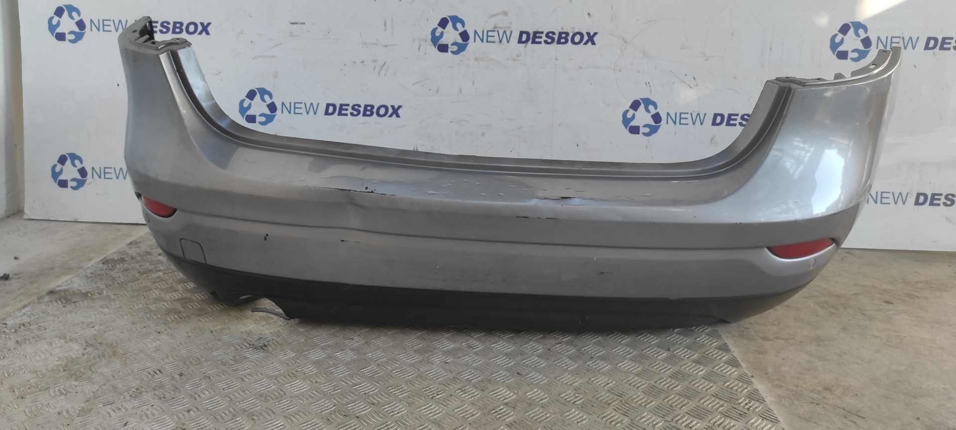 PARAGOLPES TRASERO RENAULT FLUENCE