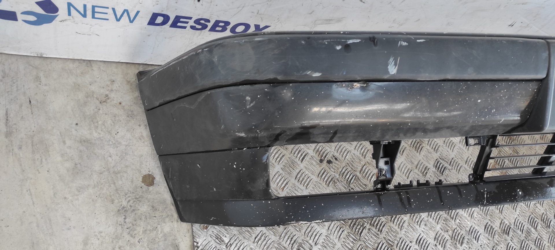 PARAGOLPES DELANTERO BMW SERIE 5 BERLINA (E34) - vista 2