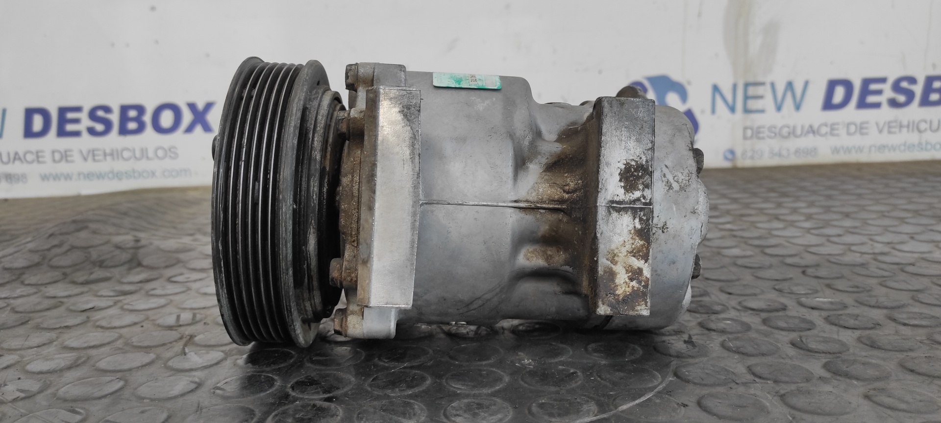 COMPRESOR AIRE ACONDICIONADO RENAULT KANGOO (F/KC0) - vista 2