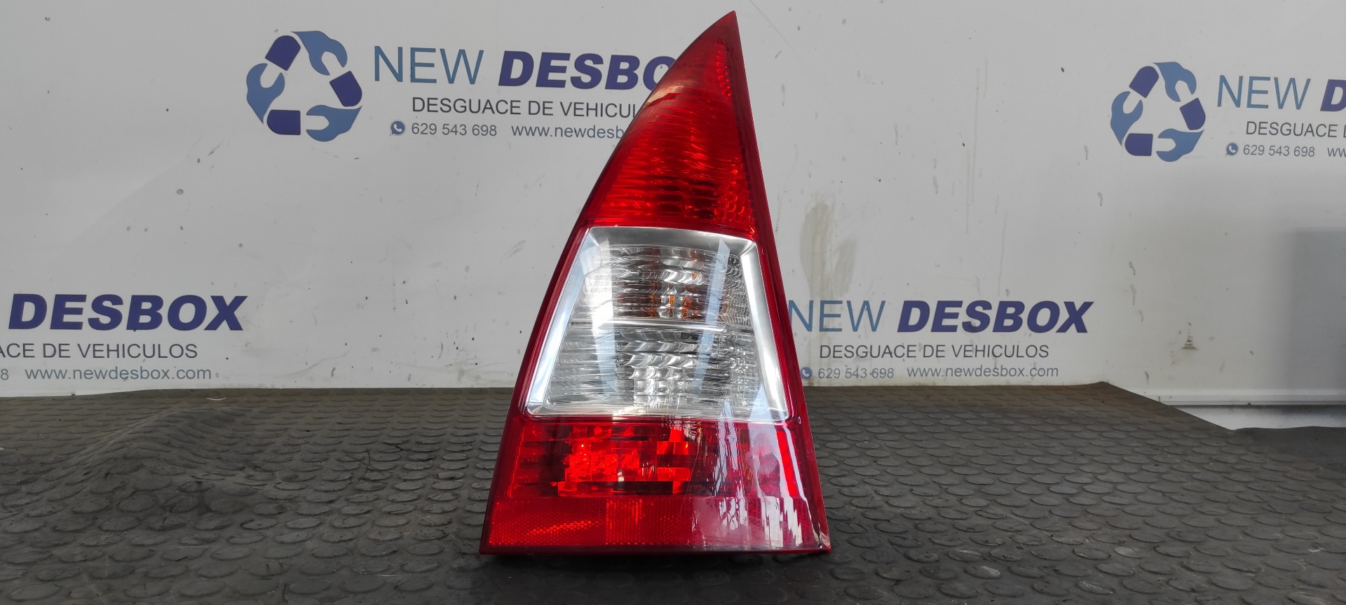 PILOTO TRASERO DERECHO CITROEN C3