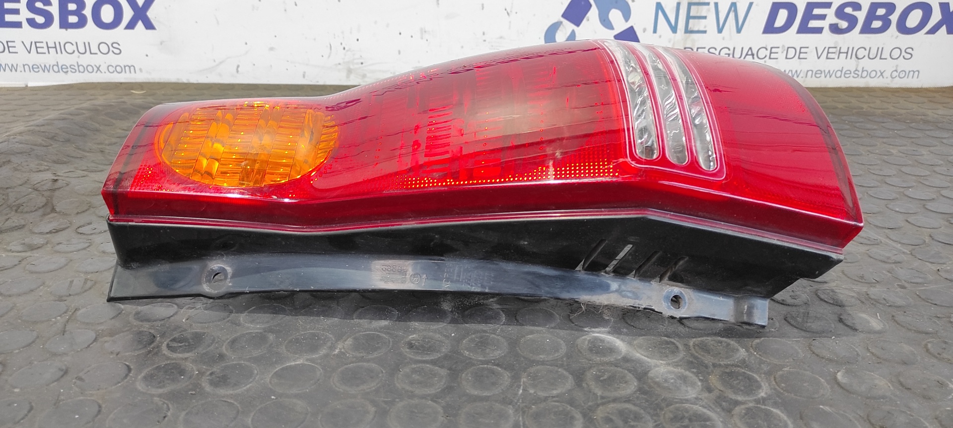 PILOTO TRASERO DERECHO HYUNDAI MATRIX (FC) - vista 3