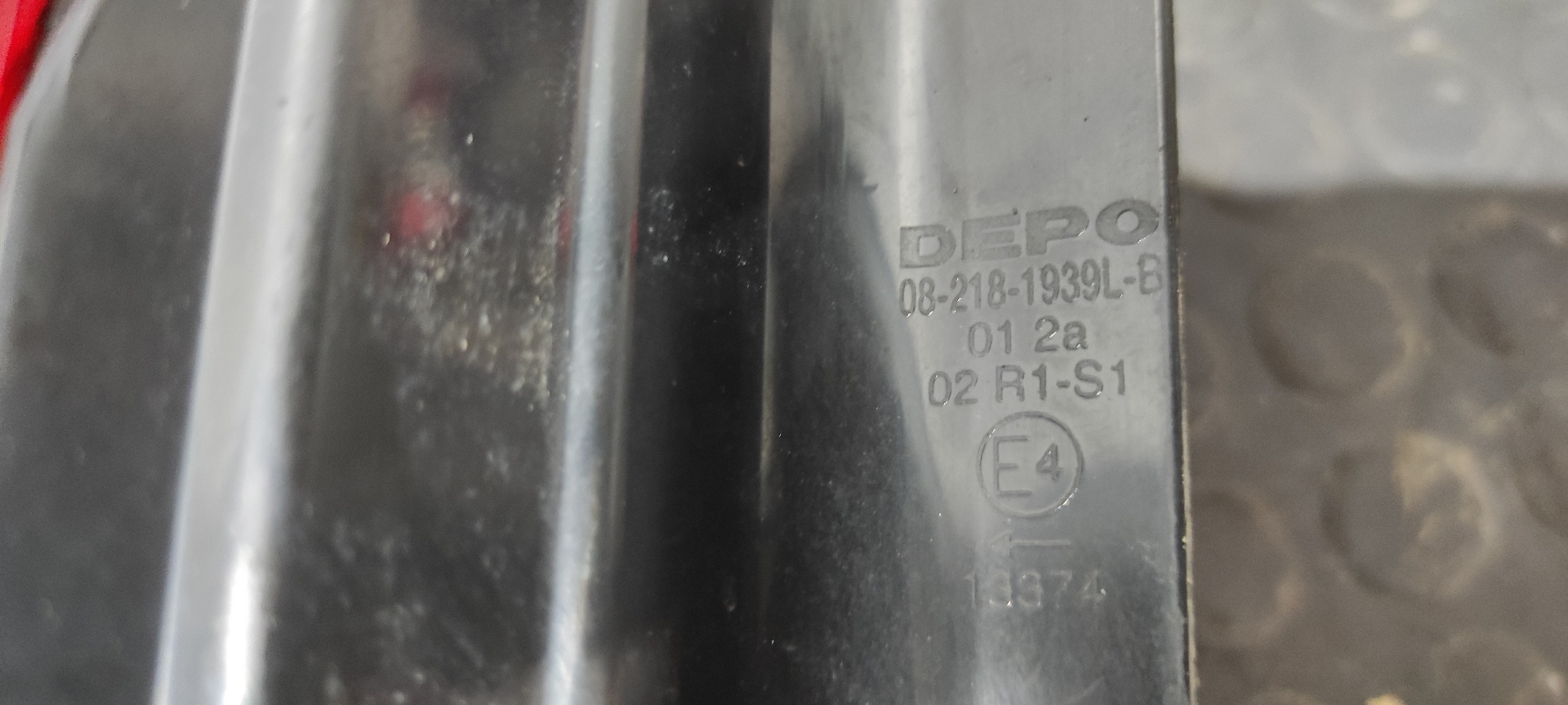 PILOTO TRASERO IZQUIERDO SUZUKI IGNIS RM (MH) - vista 6