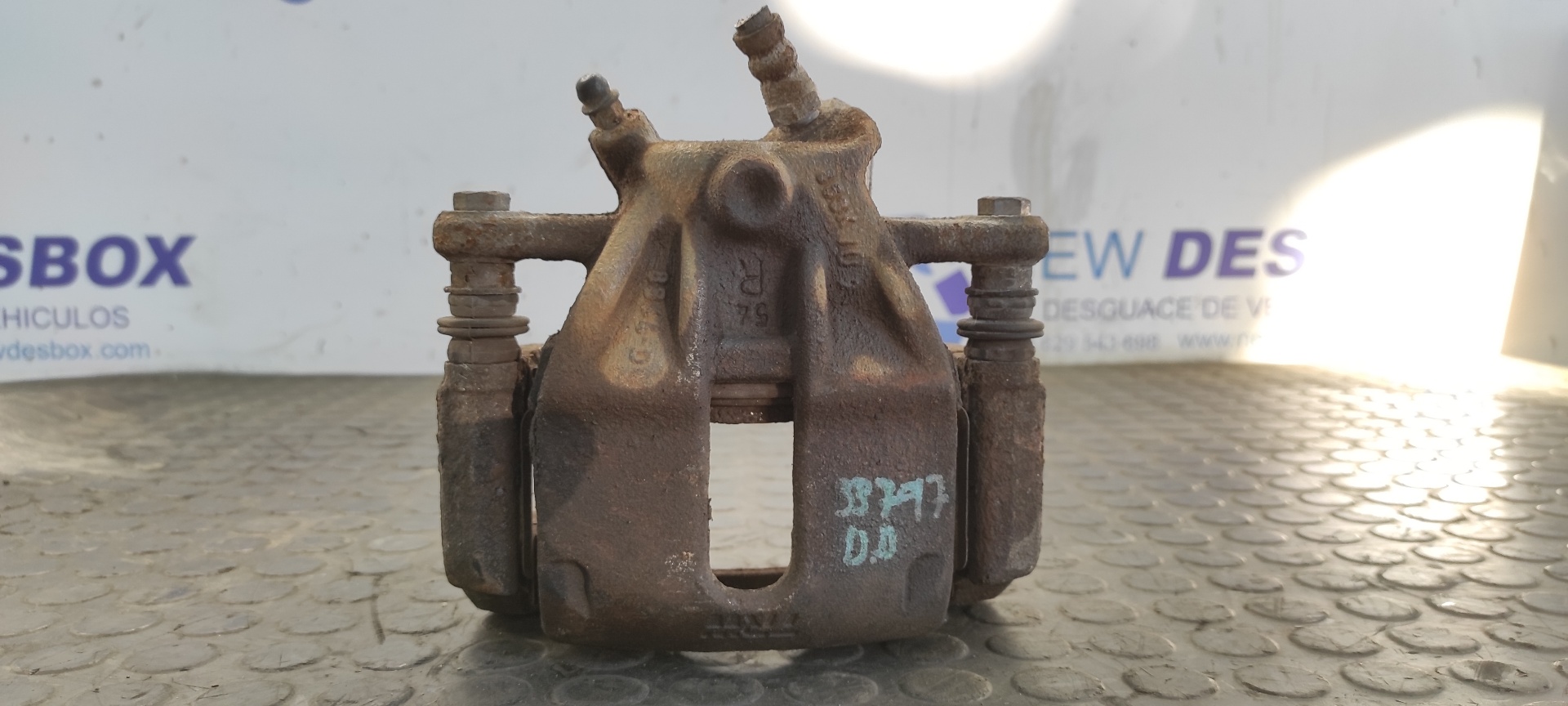 PINZA DE FRENO DELANTERA DERECHA RENAULT CLIO III