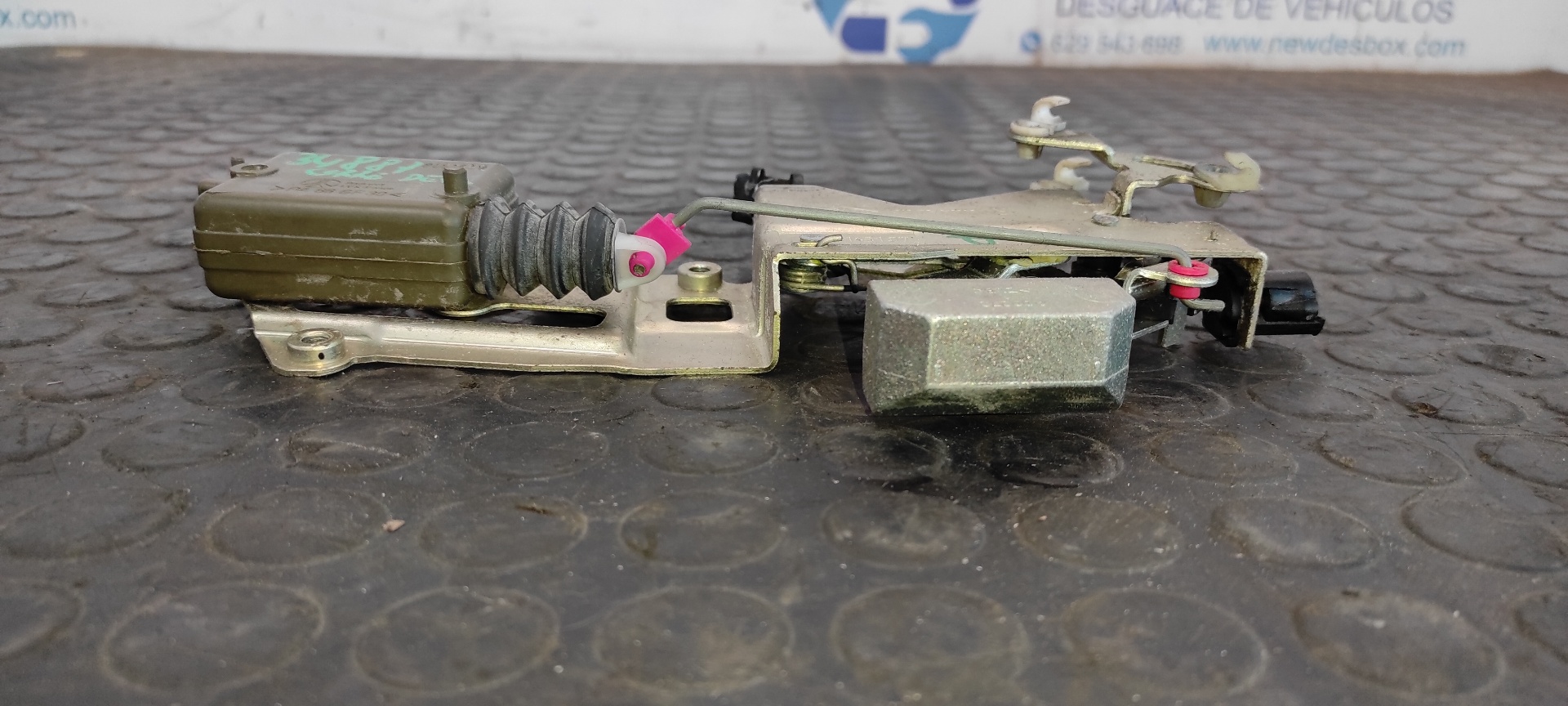 CERRADURA  CORREDERA DERECHA  NISSAN INTERSTAR MOD. 04 (X70) - vista 2