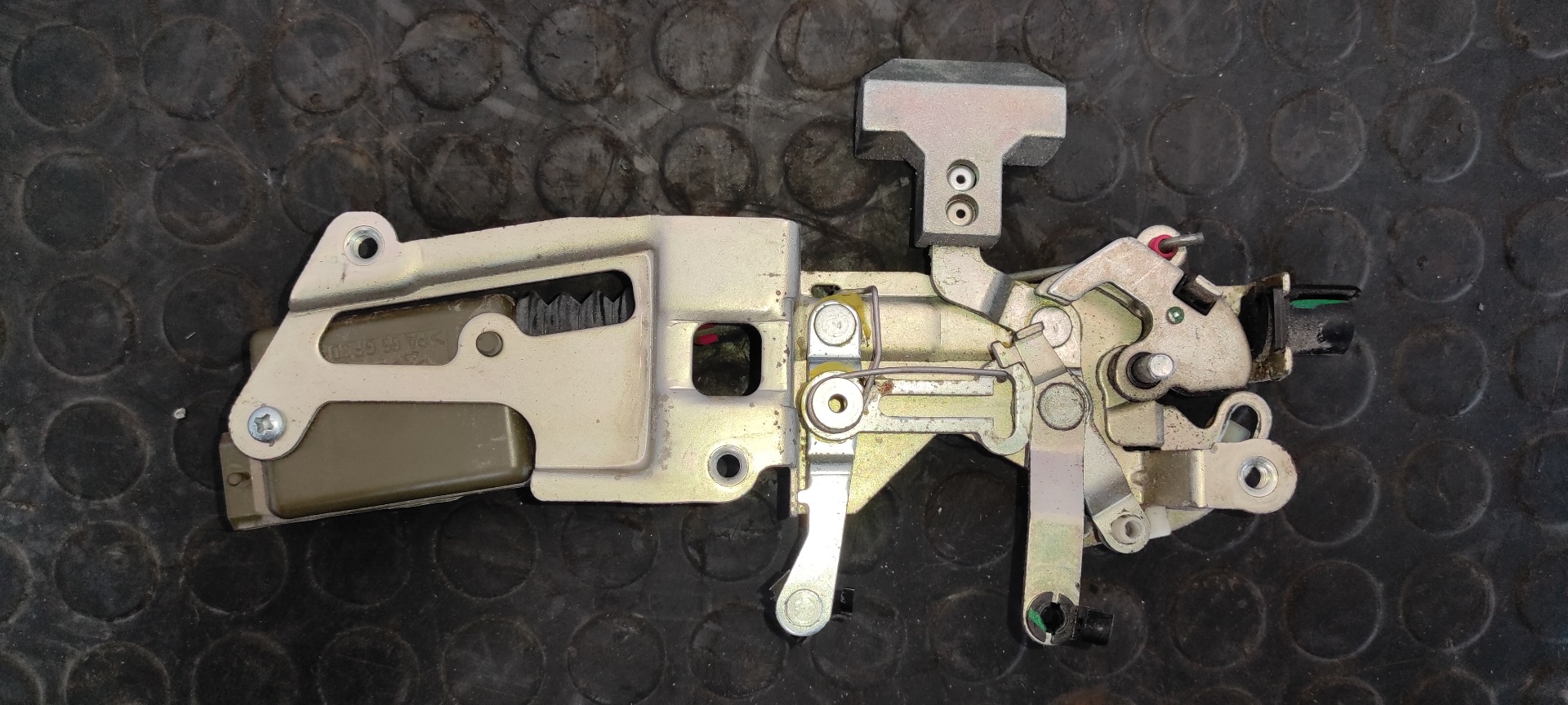 CERRADURA  CORREDERA DERECHA  NISSAN INTERSTAR MOD. 04 (X70) - vista 3