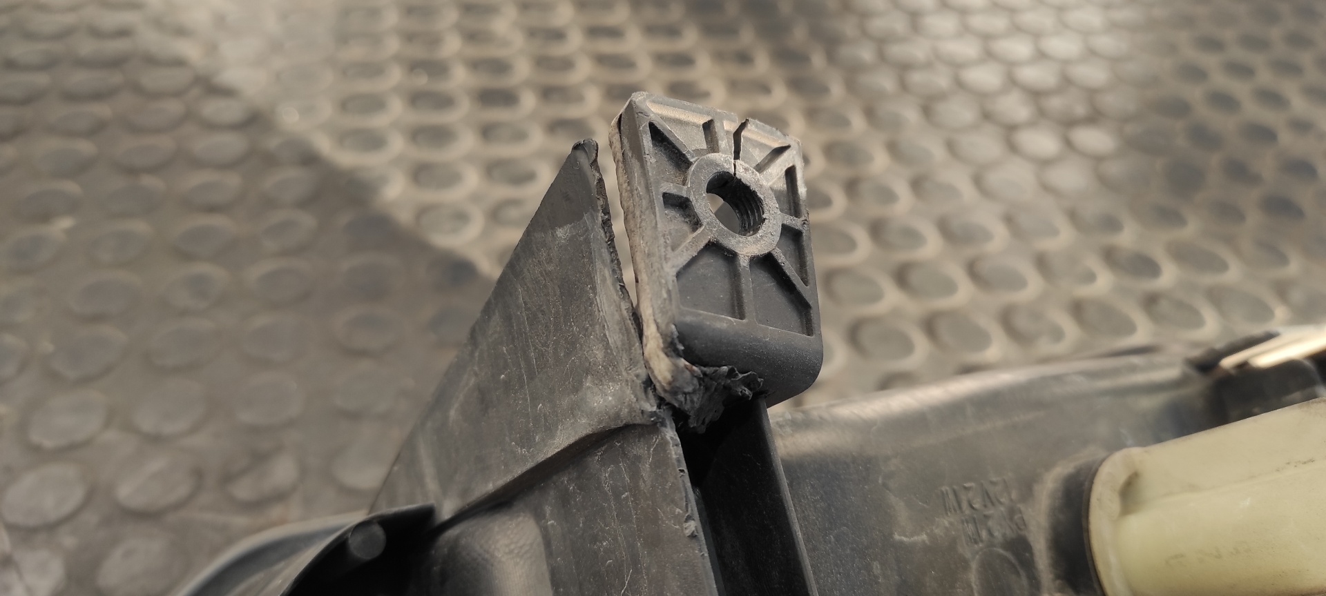 FARO IZQUIERDO SUZUKI IGNIS RM (MH) - vista 9