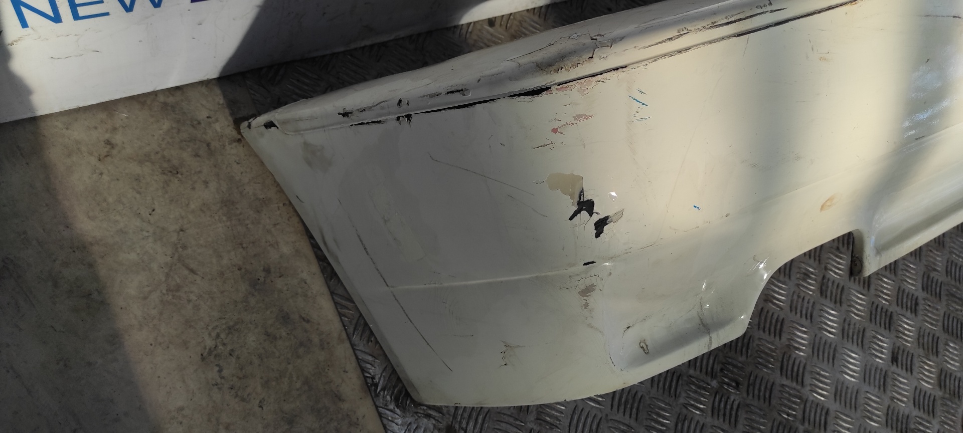 PARAGOLPES TRASERO VOLKSWAGEN CORRADO (509) - vista 3