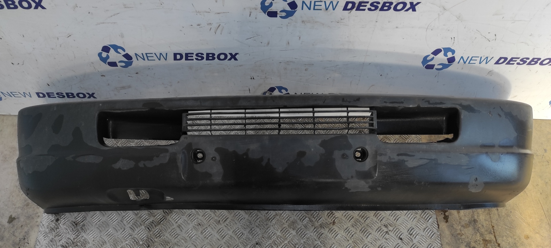 PARAGOLPES DELANTERO VOLKSWAGEN LT CAJA ABIERTA (MOD. 1997)