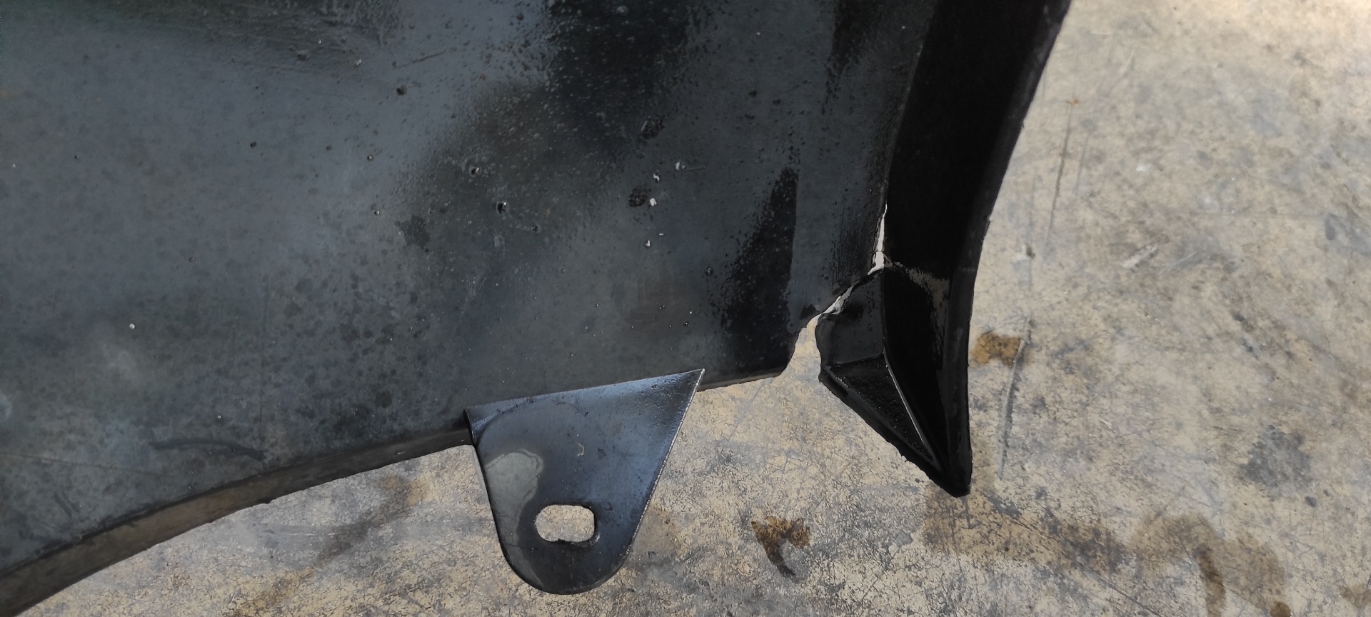 PARAGOLPES DELANTERO VOLKSWAGEN LT CAJA ABIERTA (MOD. 1997) - vista 8