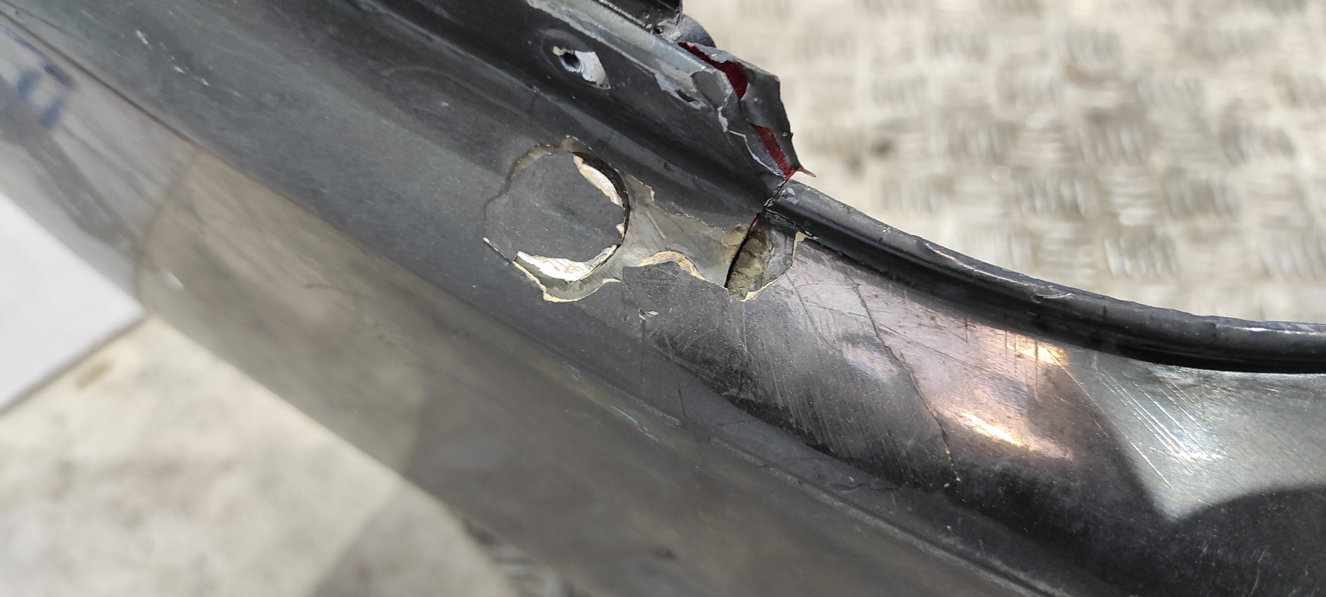 PARAGOLPES DELANTERO ALFA ROMEO GTV (163) - vista 2