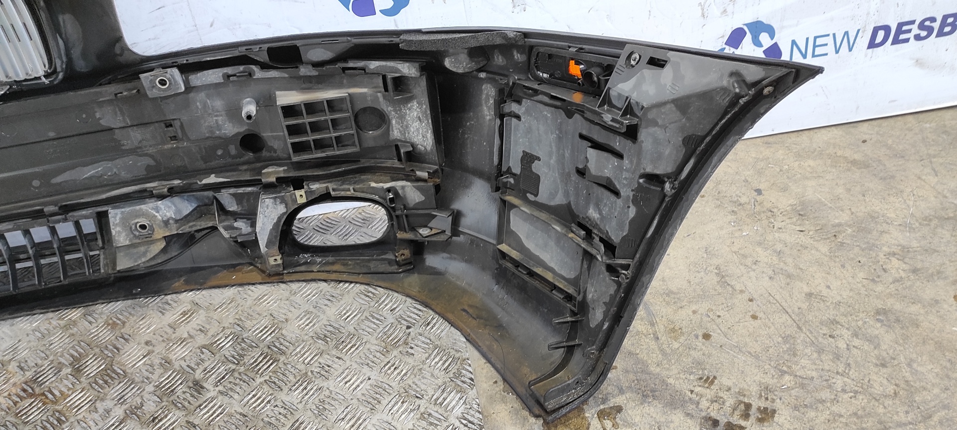 PARAGOLPES DELANTERO VOLVO S80 BERLINA - vista 2