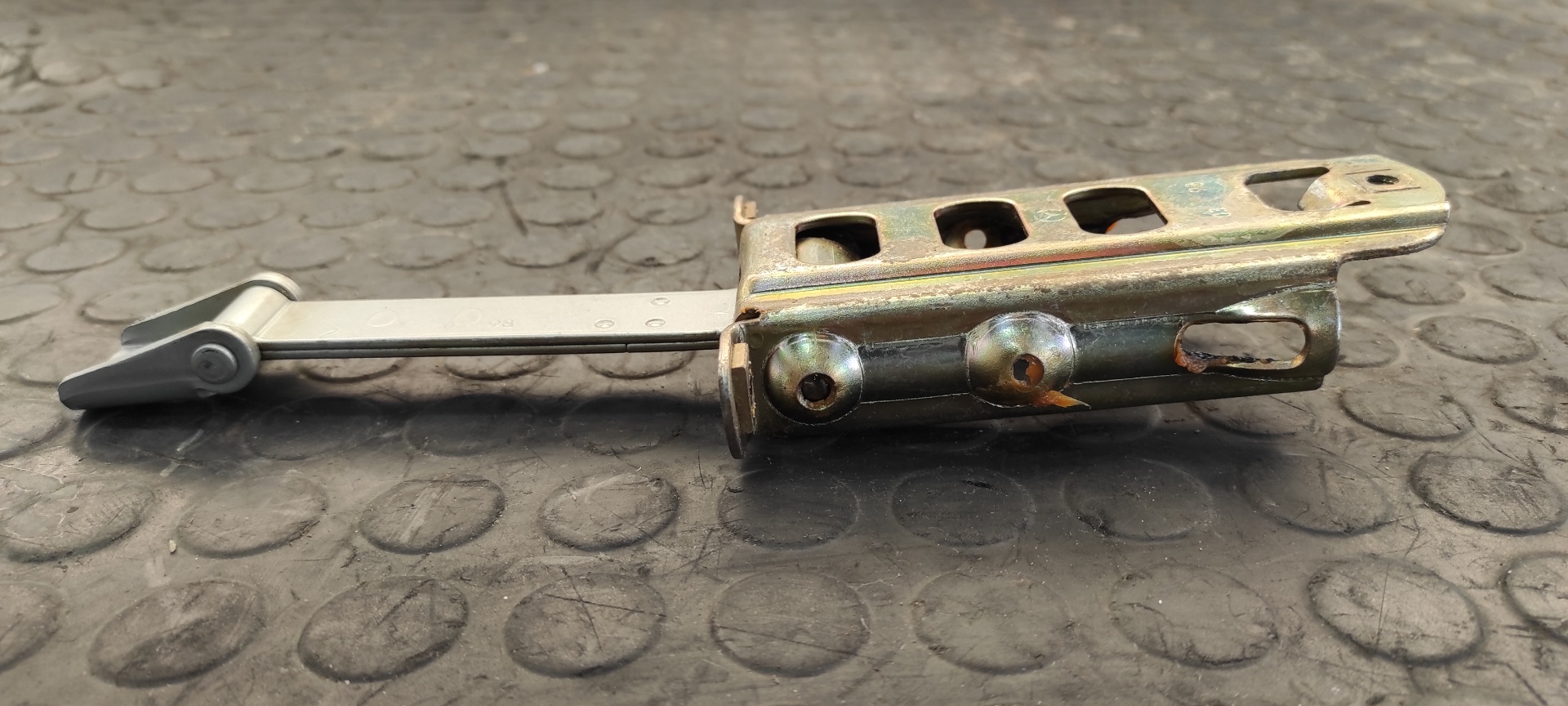 RETENEDOR PUERTA DERECHA MERCEDES-BENZ CLASE E (W210) BERLINA DIESEL - vista 4