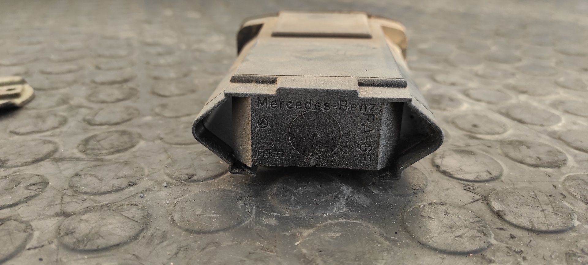 RETENEDOR PUERTA DERECHA MERCEDES-BENZ CLASE E (W210) BERLINA DIESEL - vista 7