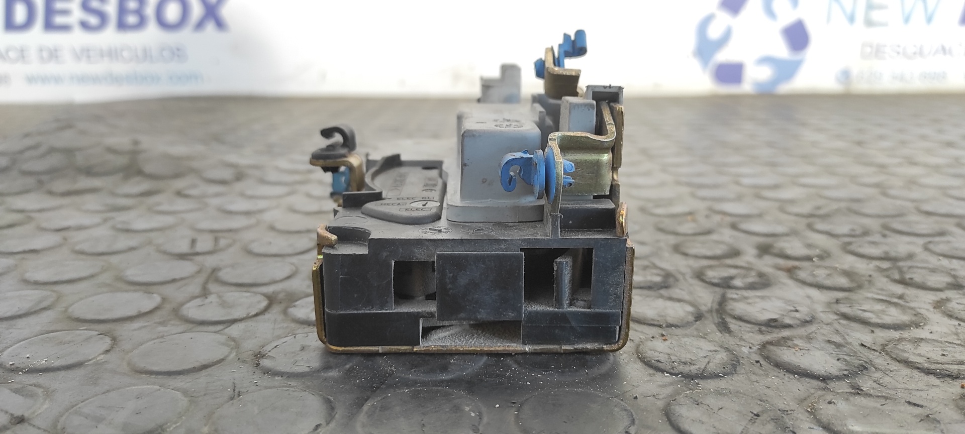 CERRADURA PUERTA DELANTERA DERECHA PEUGEOT PARTNER (S1) - vista 3