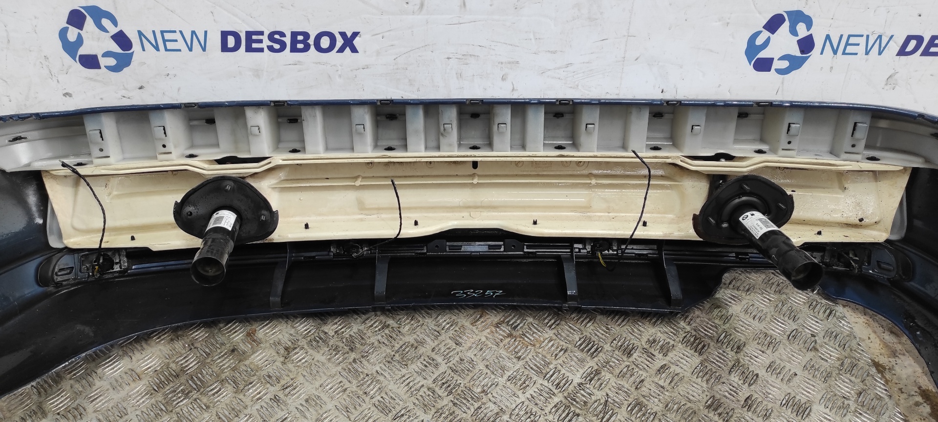 PARAGOLPES TRASERO BMW SERIE 3 BERLINA (E46) - vista 4