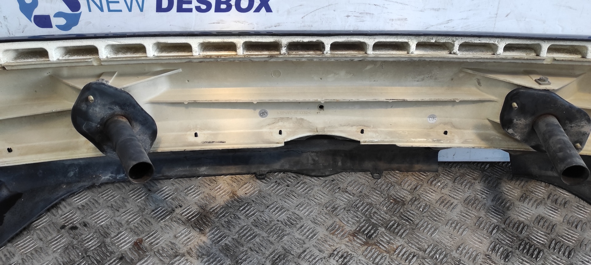 PARAGOLPES TRASERO BMW SERIE 3 COMPACTO (E36) - vista 7