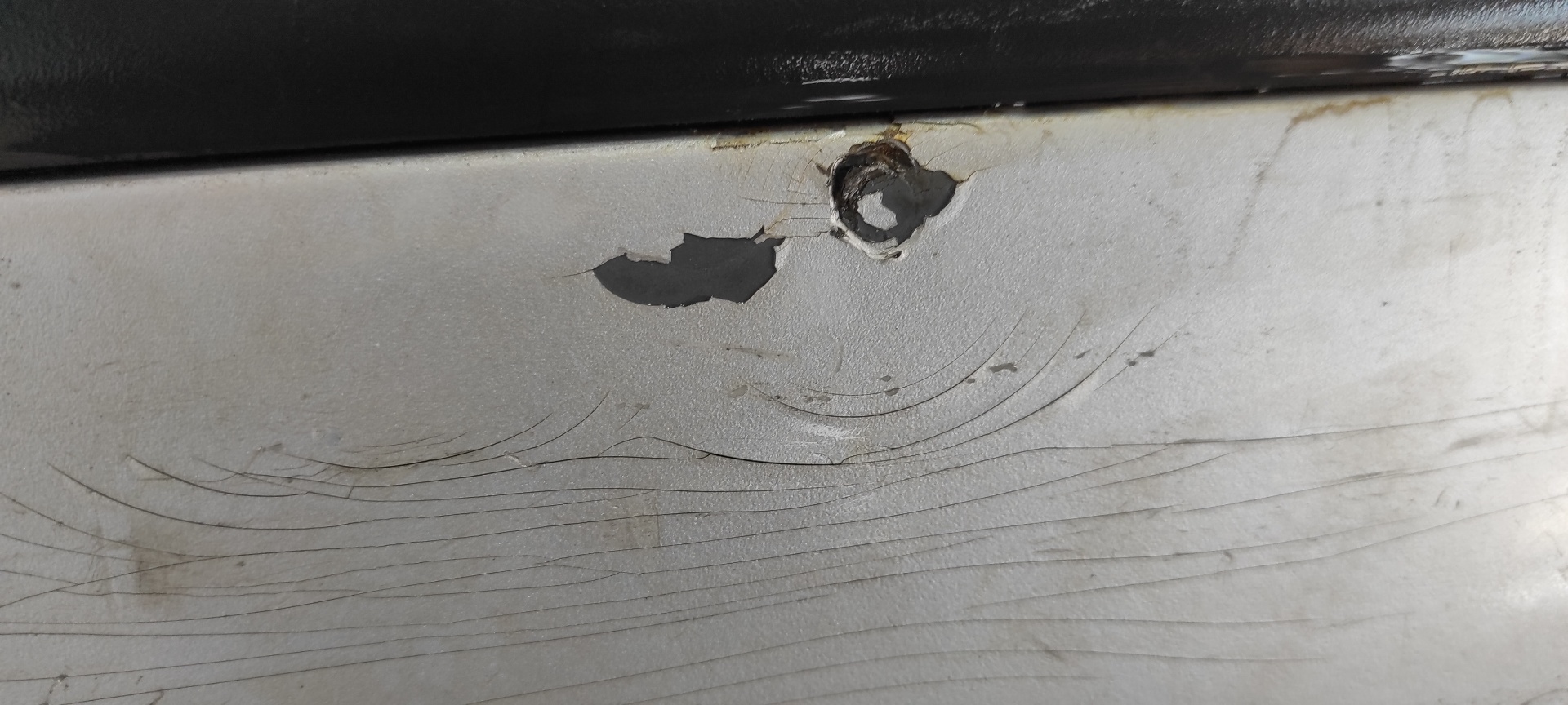 PARAGOLPES TRASERO BMW SERIE 3 BERLINA (E46) - vista 2