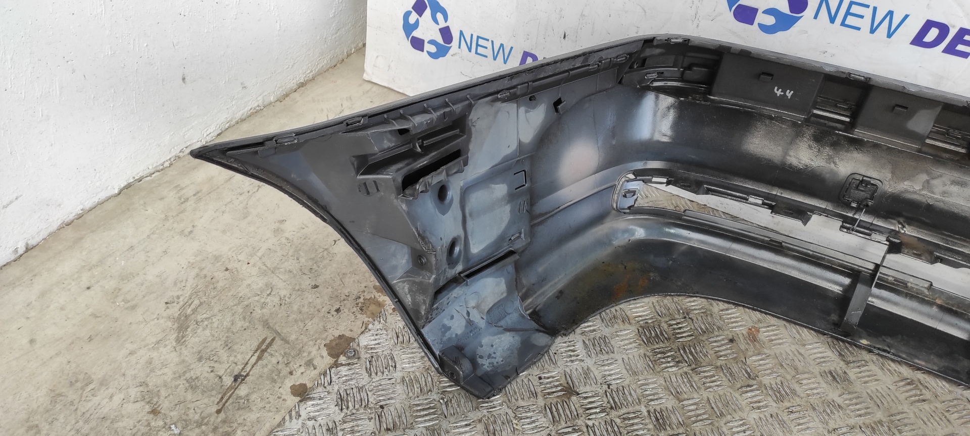 PARAGOLPES TRASERO BMW SERIE 3 BERLINA (E46) - vista 9