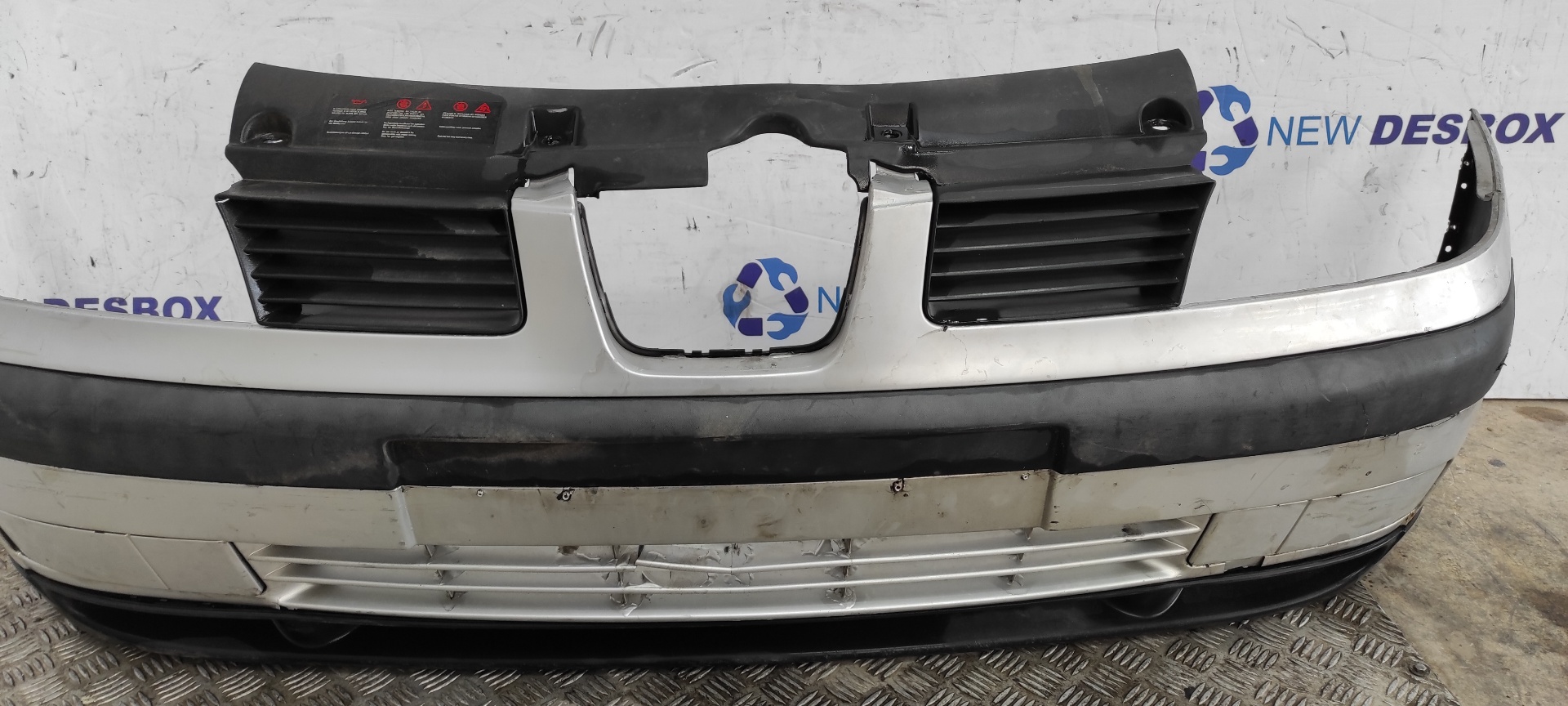 PARAGOLPES DELANTERO SEAT CORDOBA BERLINA (6K2) - vista 5