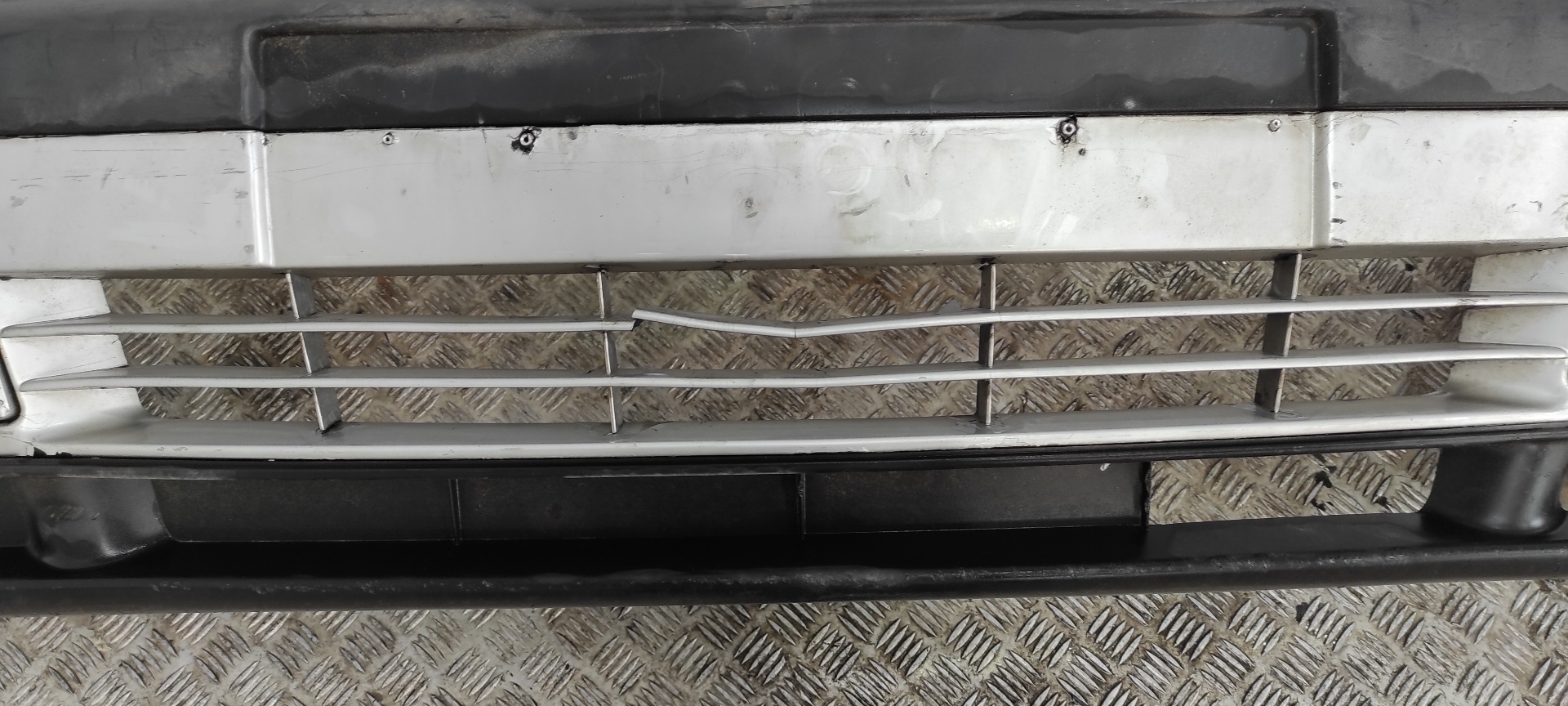 PARAGOLPES DELANTERO SEAT CORDOBA BERLINA (6K2) - vista 7