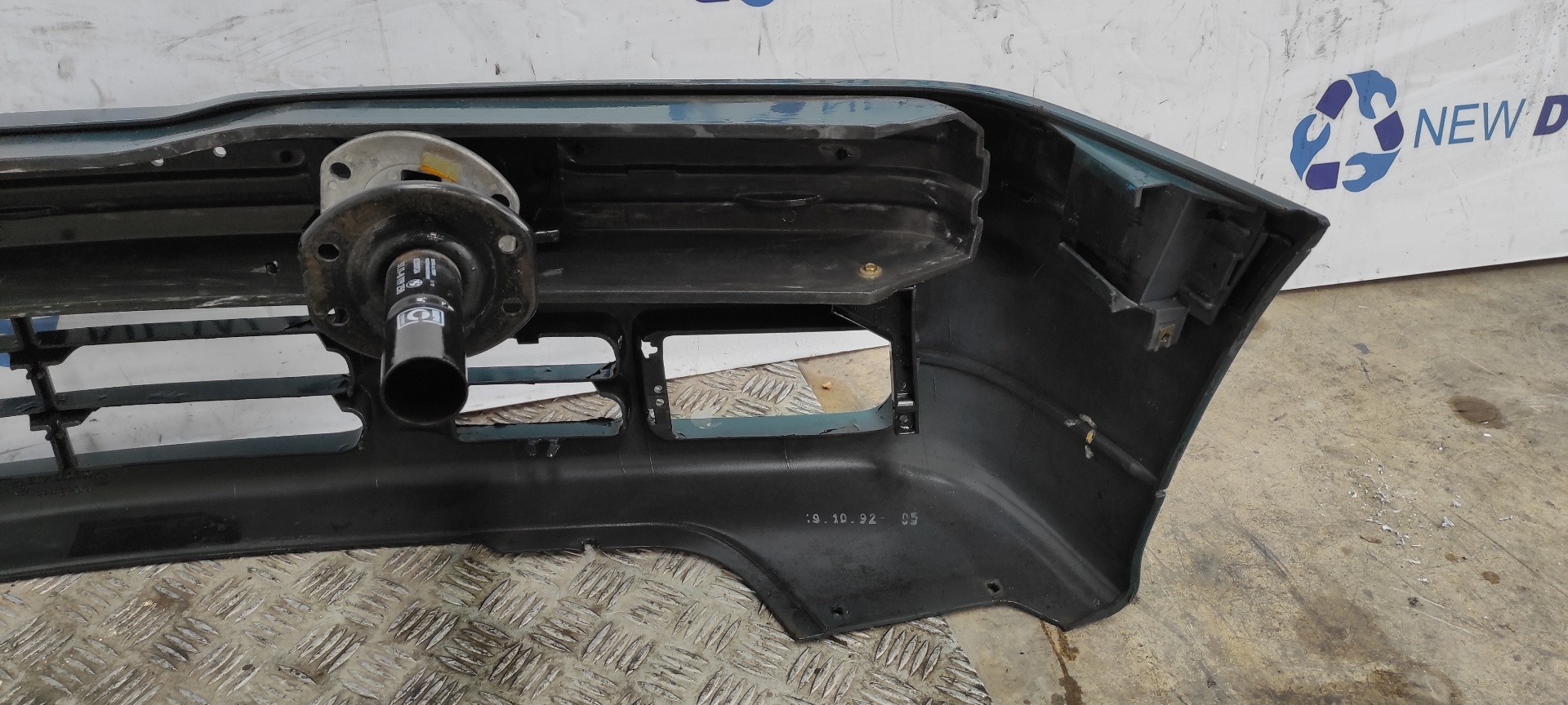 PARAGOLPES DELANTERO BMW SERIE 3 BERLINA (E36) - vista 8