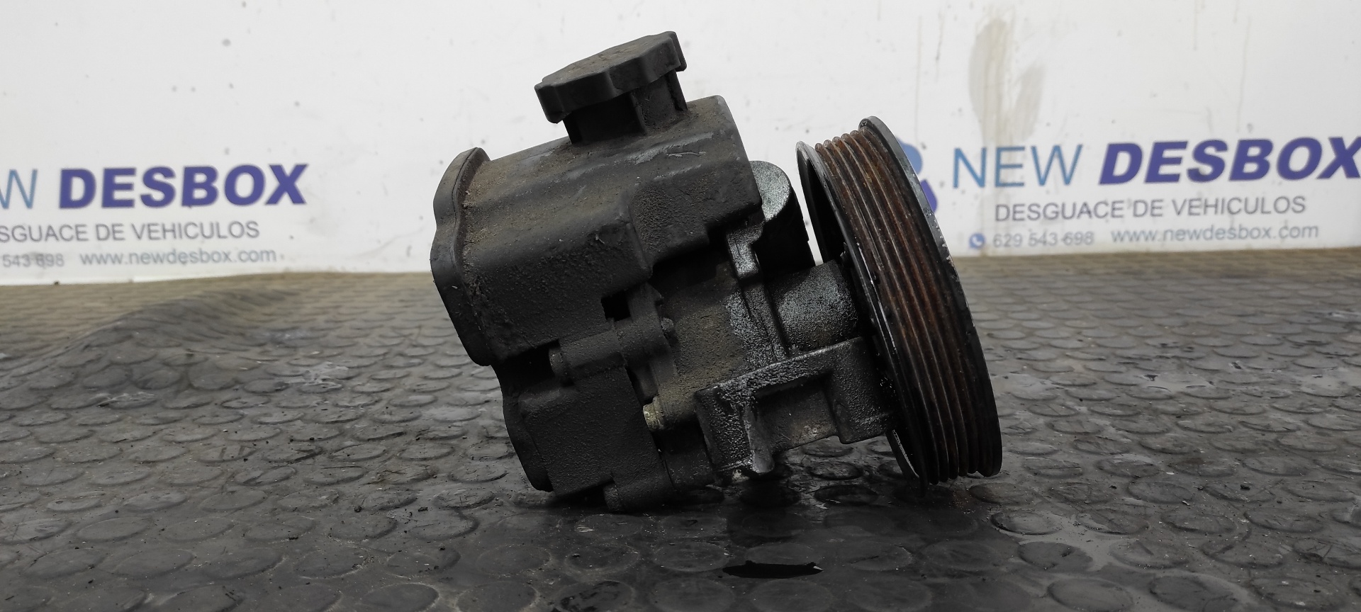 BOMBA DIRECCION MERCEDES-BENZ VITO MIXTO 06.2003 -> - vista 2