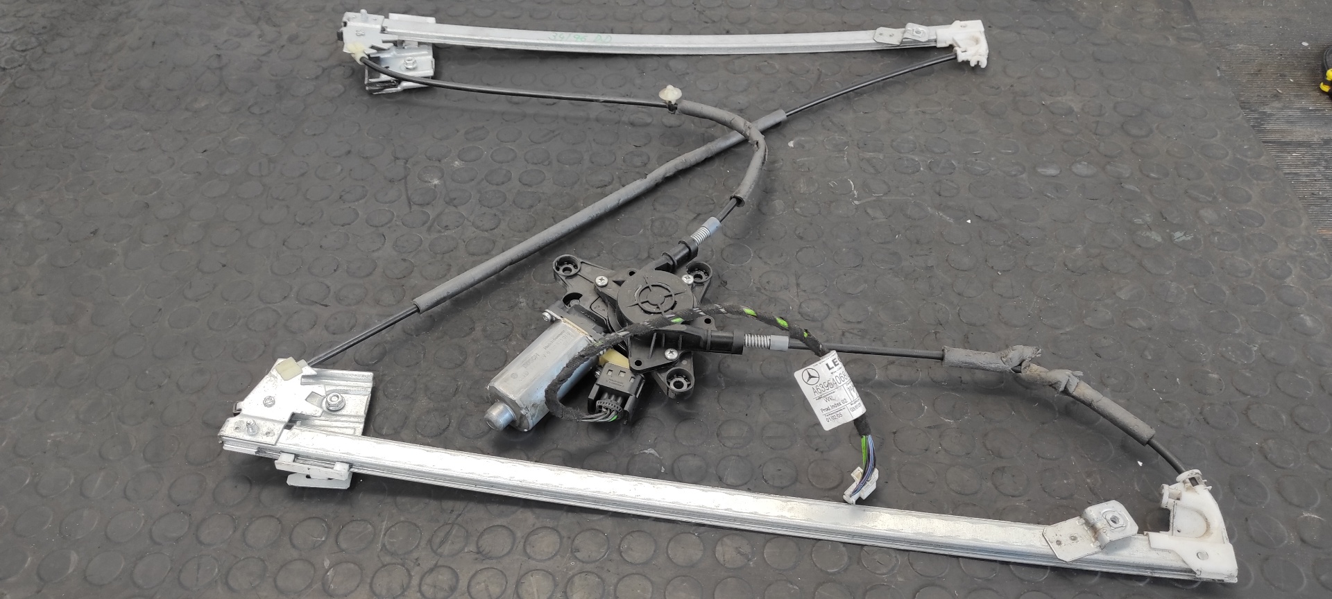 ELEVALUNAS DELANTERO DERECHO MERCEDES-BENZ VITO MIXTO 06.2003 ->