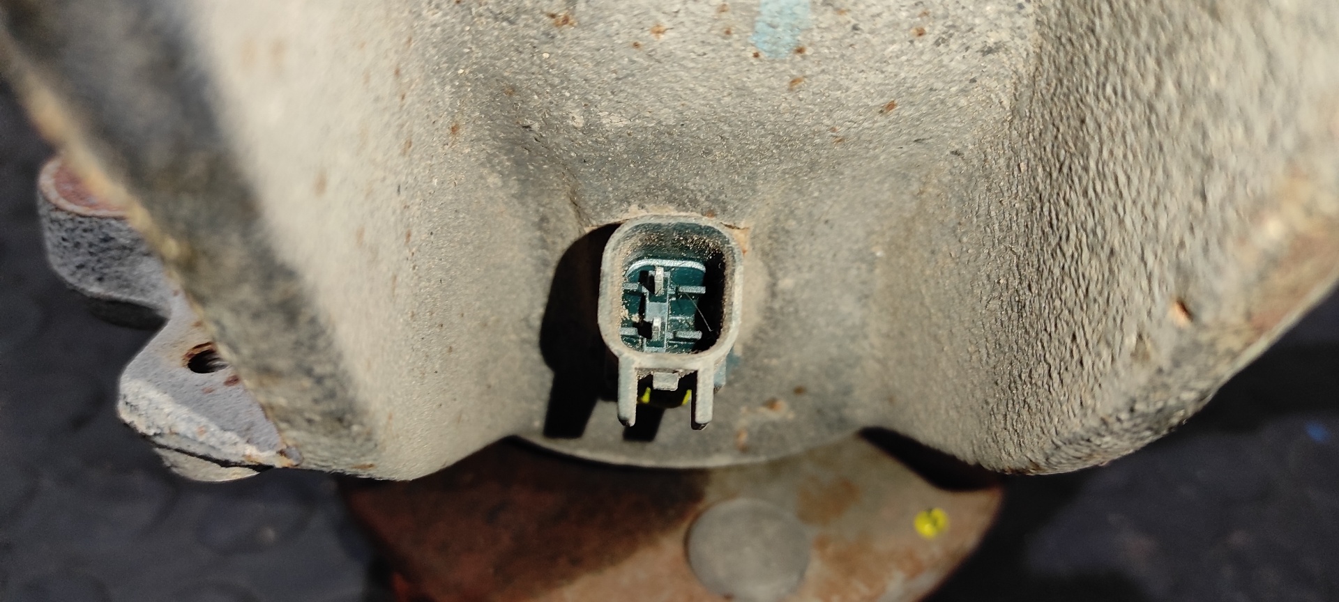 MANGUETA DELANTERA IZQUIERDA FORD FOCUS BERLINA (CAP) - vista 3