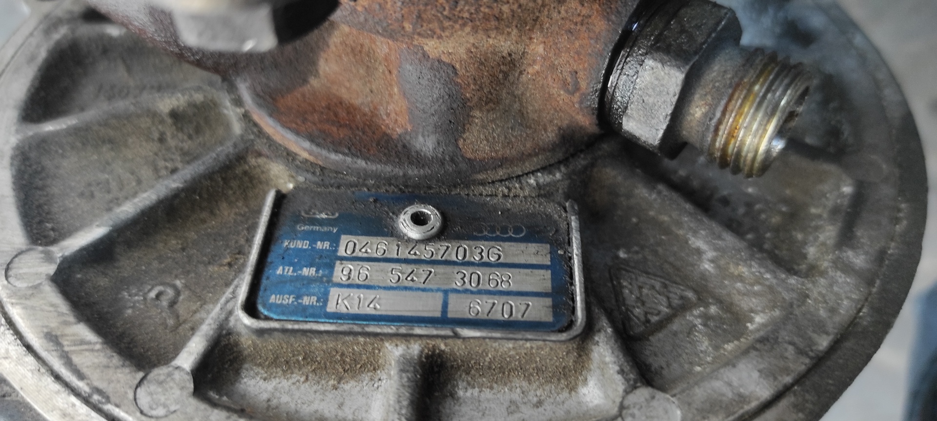 TURBOCOMPRESOR AUDI A6 BERLINA (C4) - vista 3