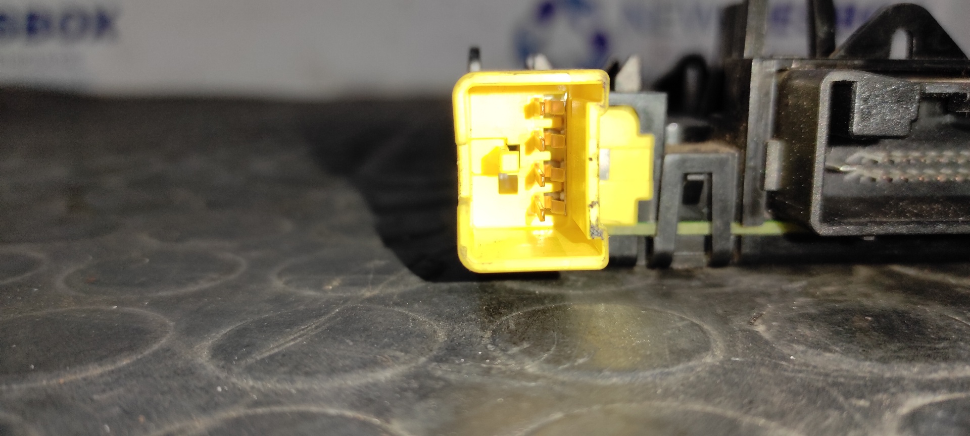 MODULO ELECTRONICO AUDI A3 (8P) - vista 3