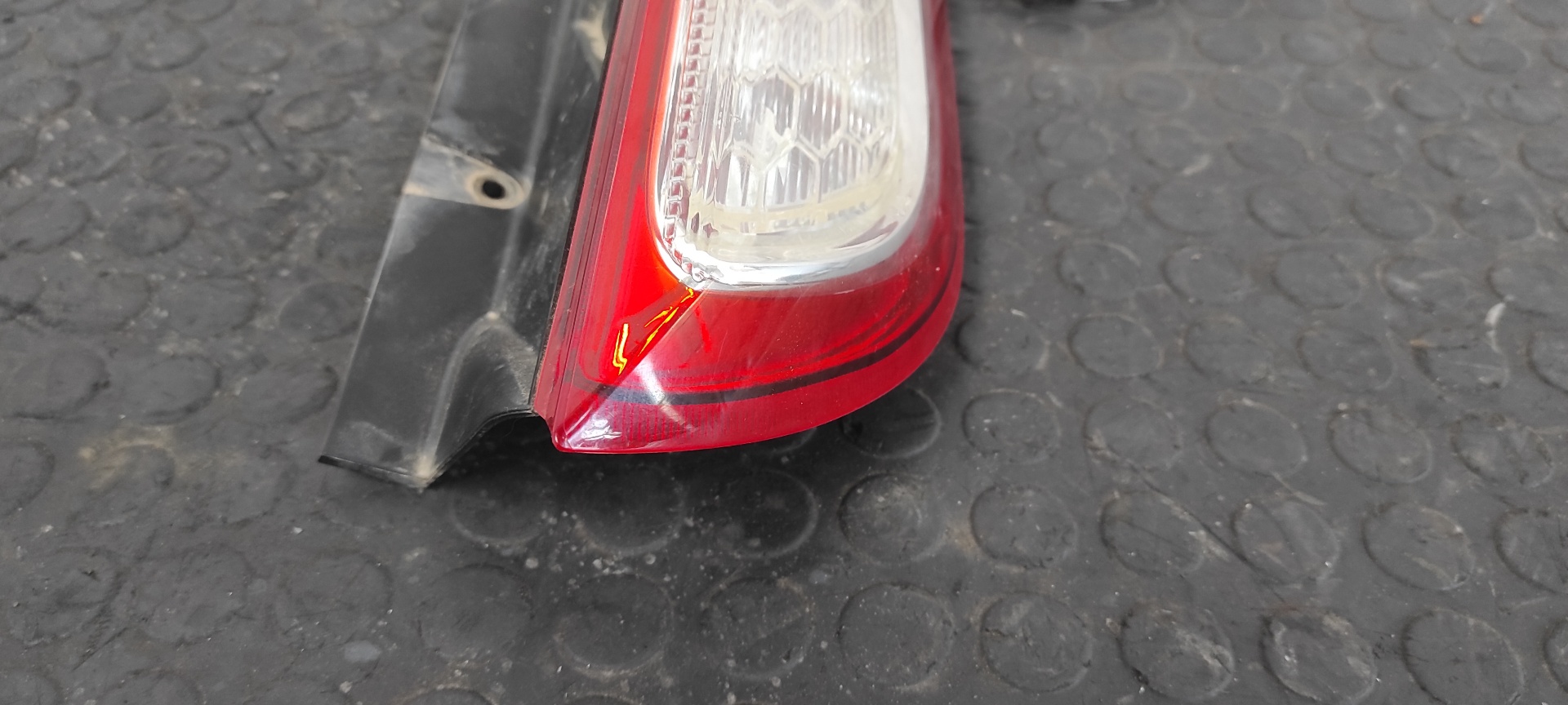 PILOTO TRASERO DERECHO FORD FOCUS LIM. (CB4) - vista 6