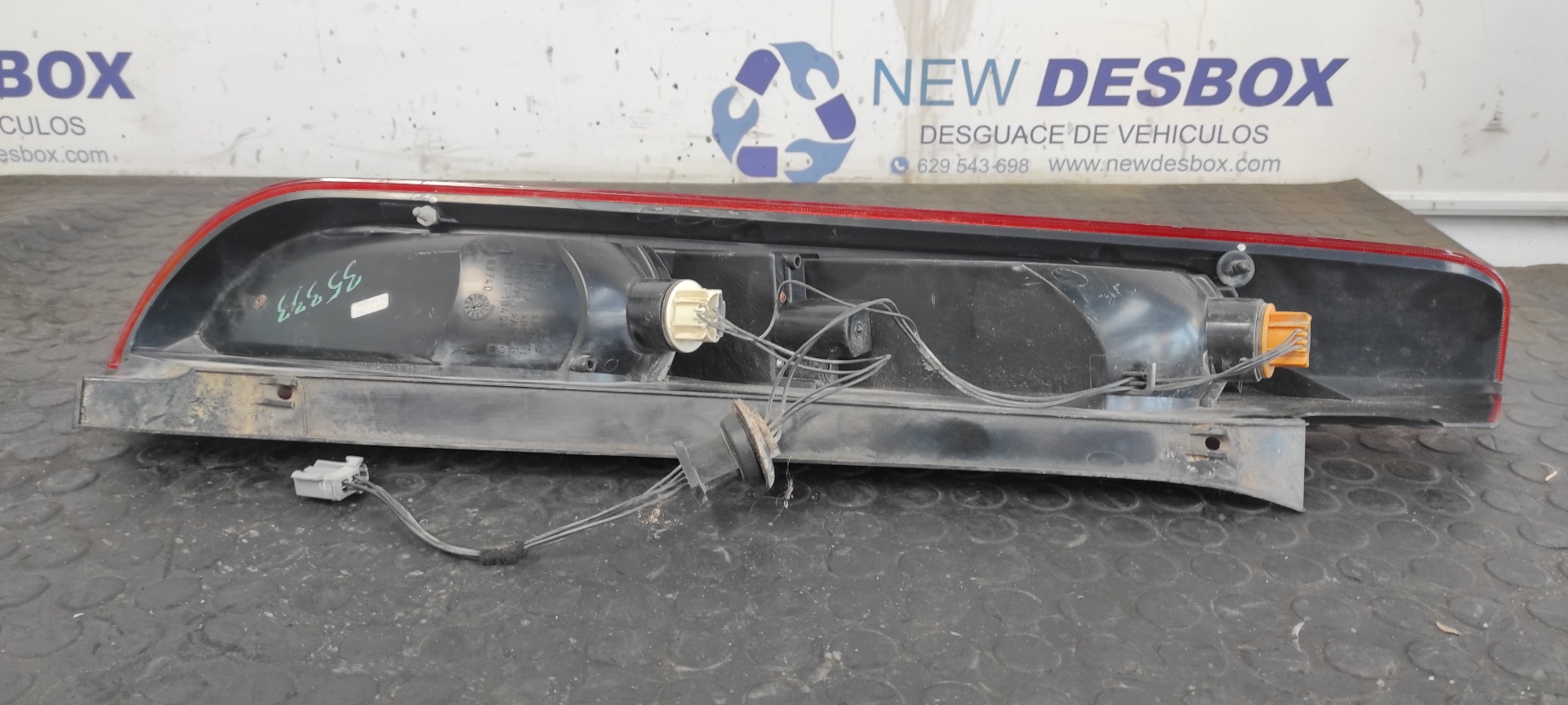 PILOTO TRASERO DERECHO FORD FOCUS LIM. (CB4) - vista 9