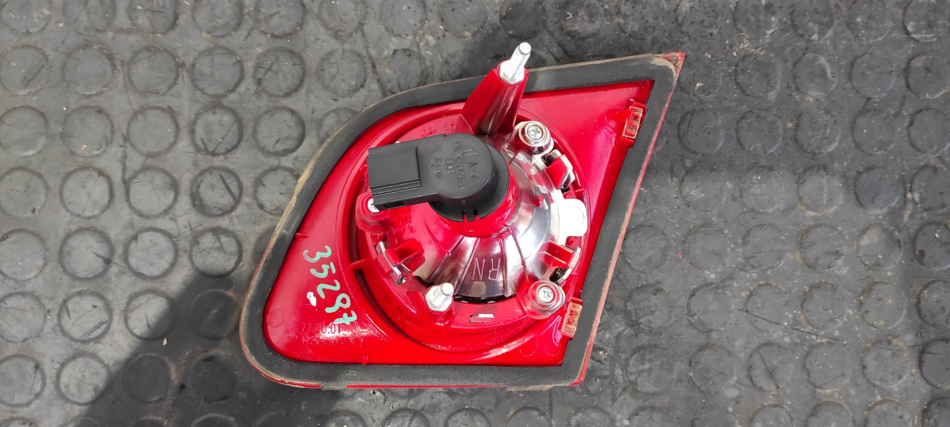 PILOTO PORTON IZQUIERDO VOLKSWAGEN PASSAT BERLINA (3C2) - vista 7