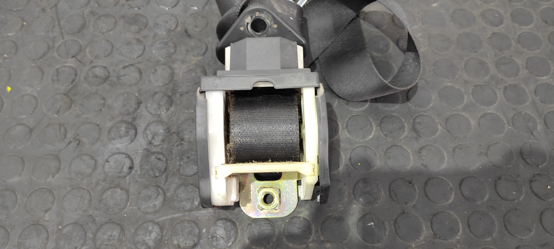 CINTURON DELANTERO IZQUIERDO FORD KA (CCQ) - vista 4