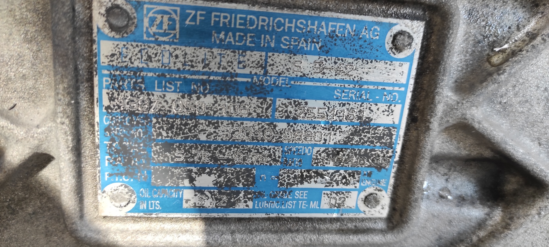 CAJA CAMBIOS NISSAN ATLEON - vista 3