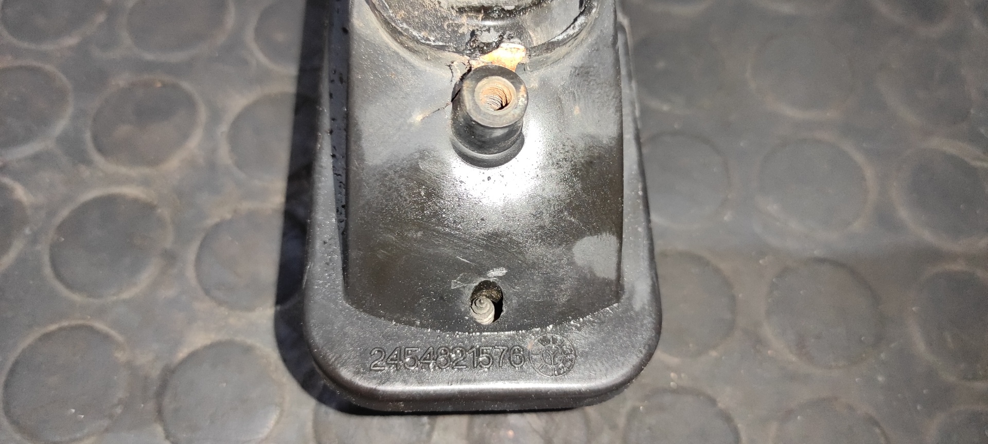 PILOTO DELANTERO IZQUIERDO PEGASO SAVA  - vista 3