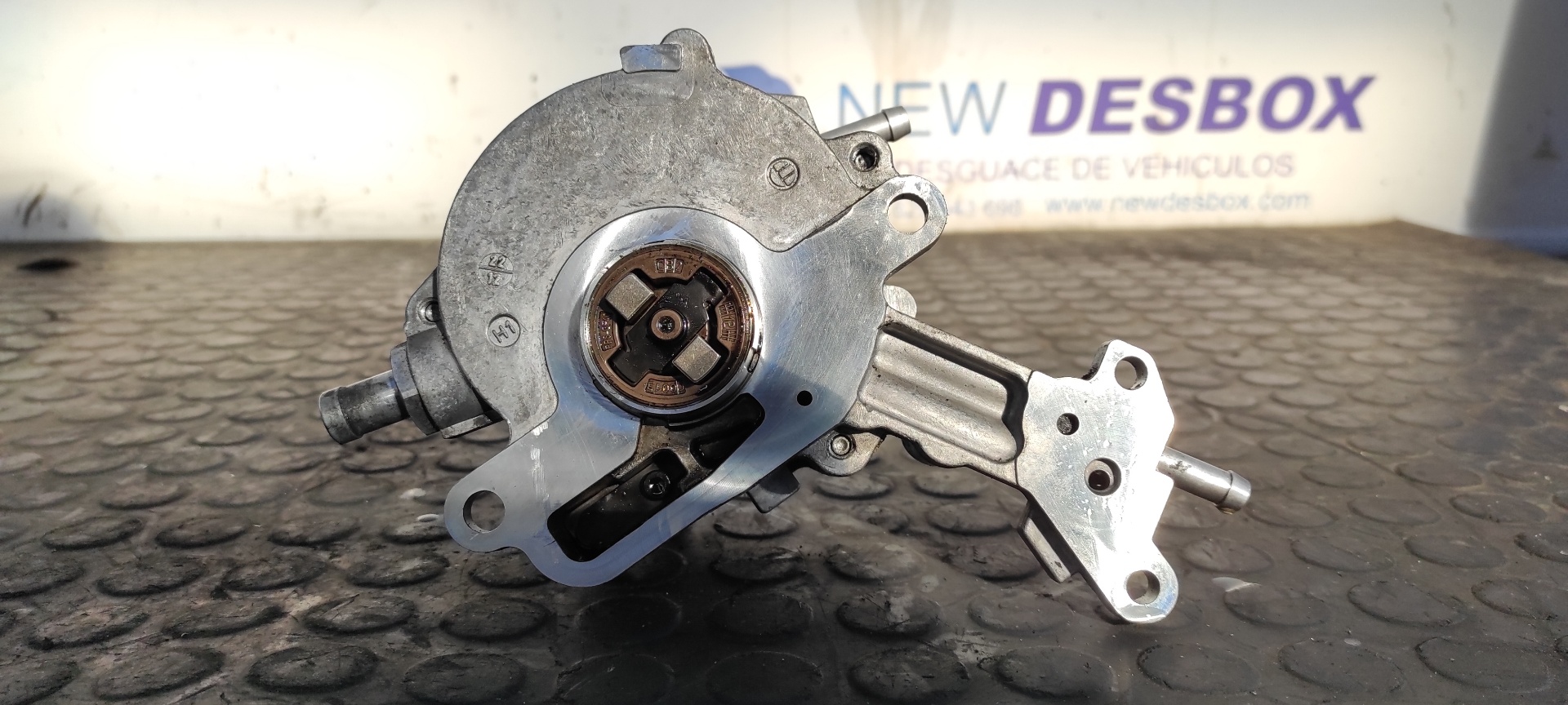 DEPRESOR FRENO / BOMBA VACIO VOLKSWAGEN PASSAT BERLINA (3B2) - vista 7