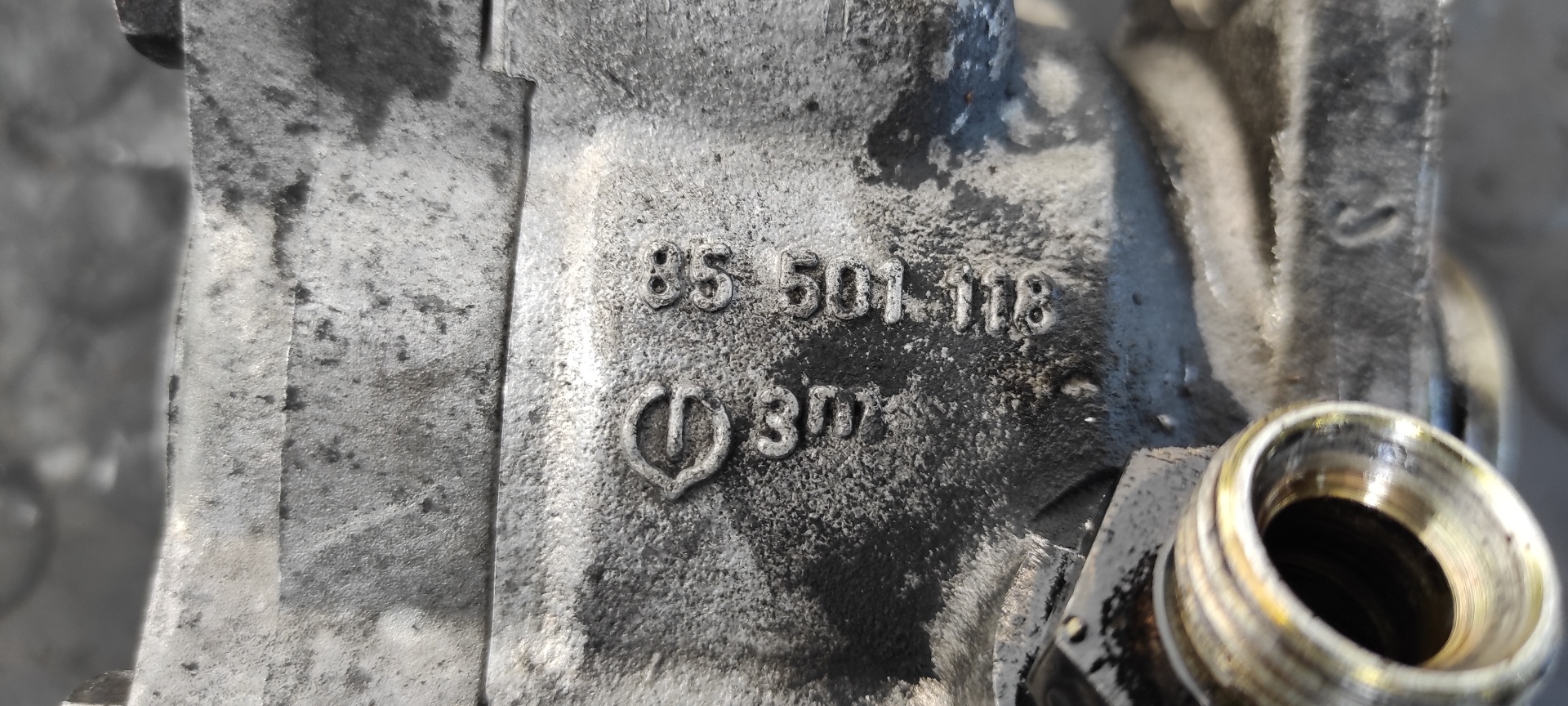 BOMBA DIRECCION NISSAN ATLEON - vista 5