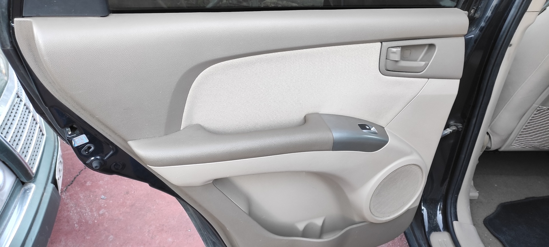 CERRADURA PUERTA DELANTERA DERECHA KIA SPORTAGE - vista 12