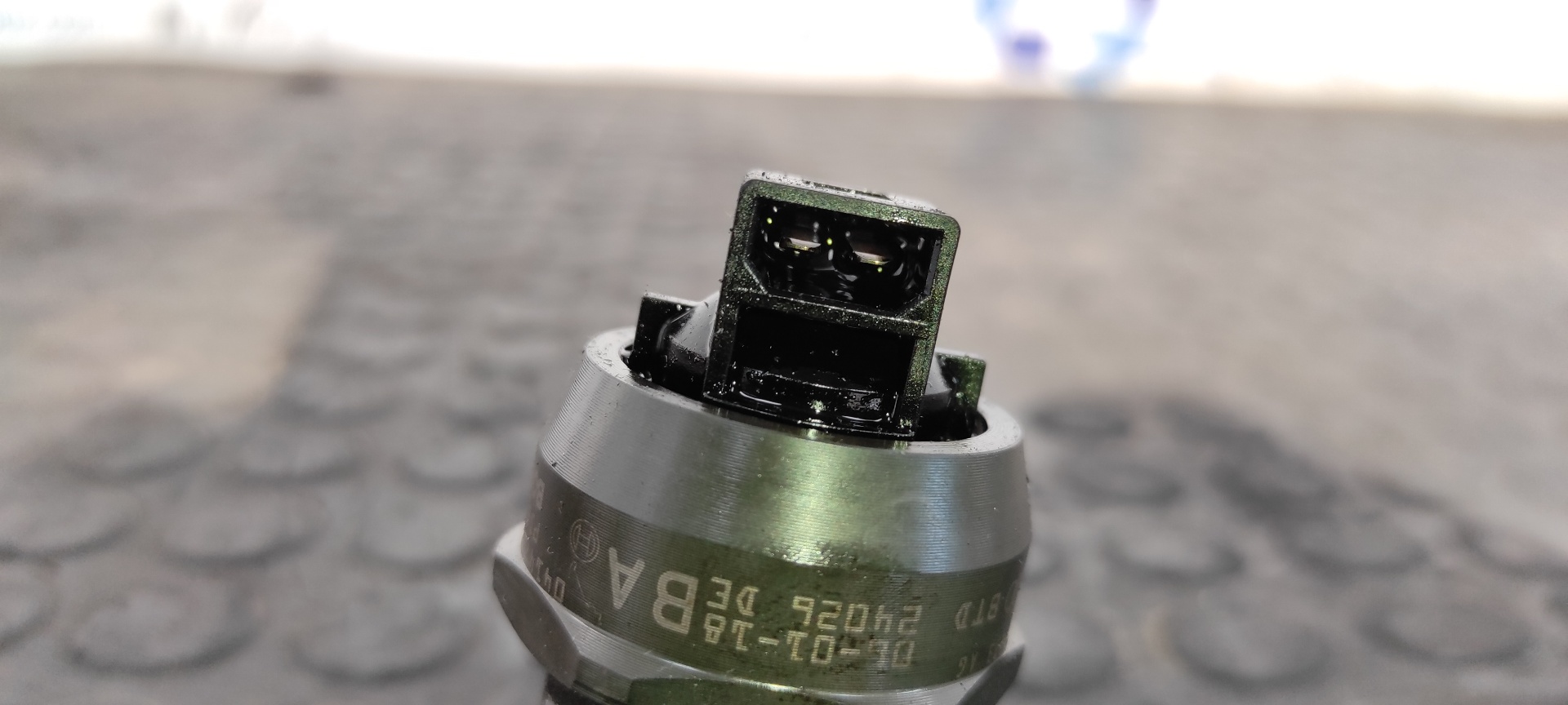 INYECTOR SEAT IBIZA (6L1) - vista 4