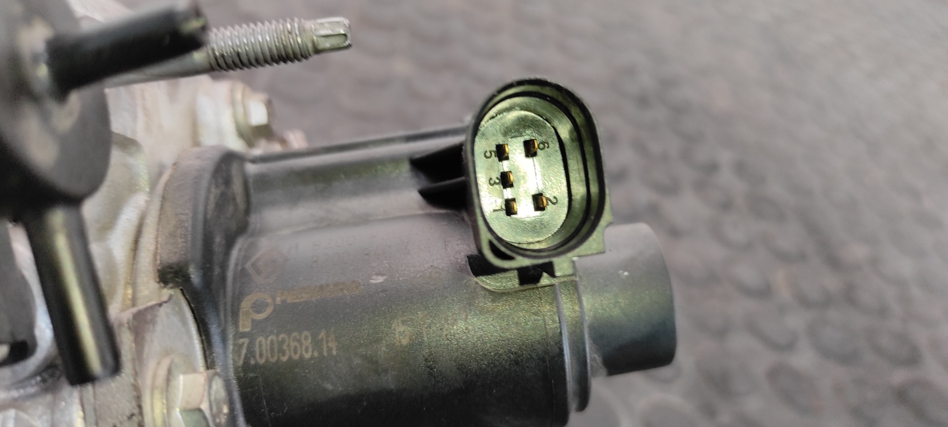 VALVULA EGR RENAULT MEGANE III BERLINA 5 P - vista 5