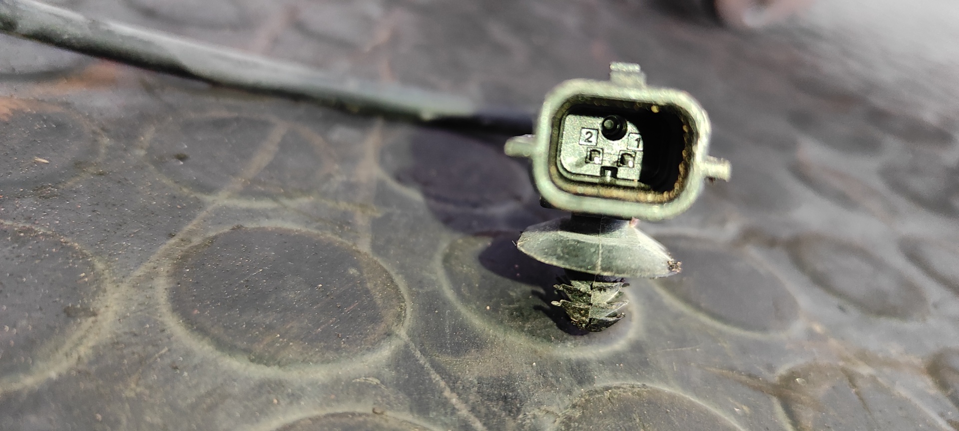 MANGUETA DELANTERA IZQUIERDA RENAULT MEGANE III BERLINA 5 P - vista 2