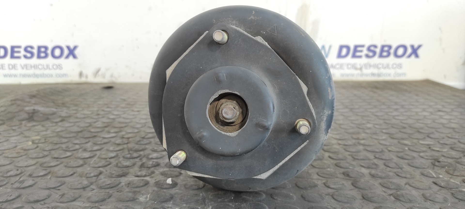 AMORTIGUADOR DELANTERO DERECHO NISSAN X-TRAIL (T30) - vista 3